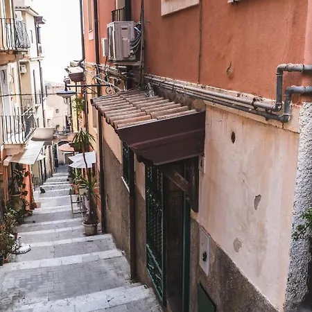 Апартаменты Casa Caterina Al Centro Di Таормина